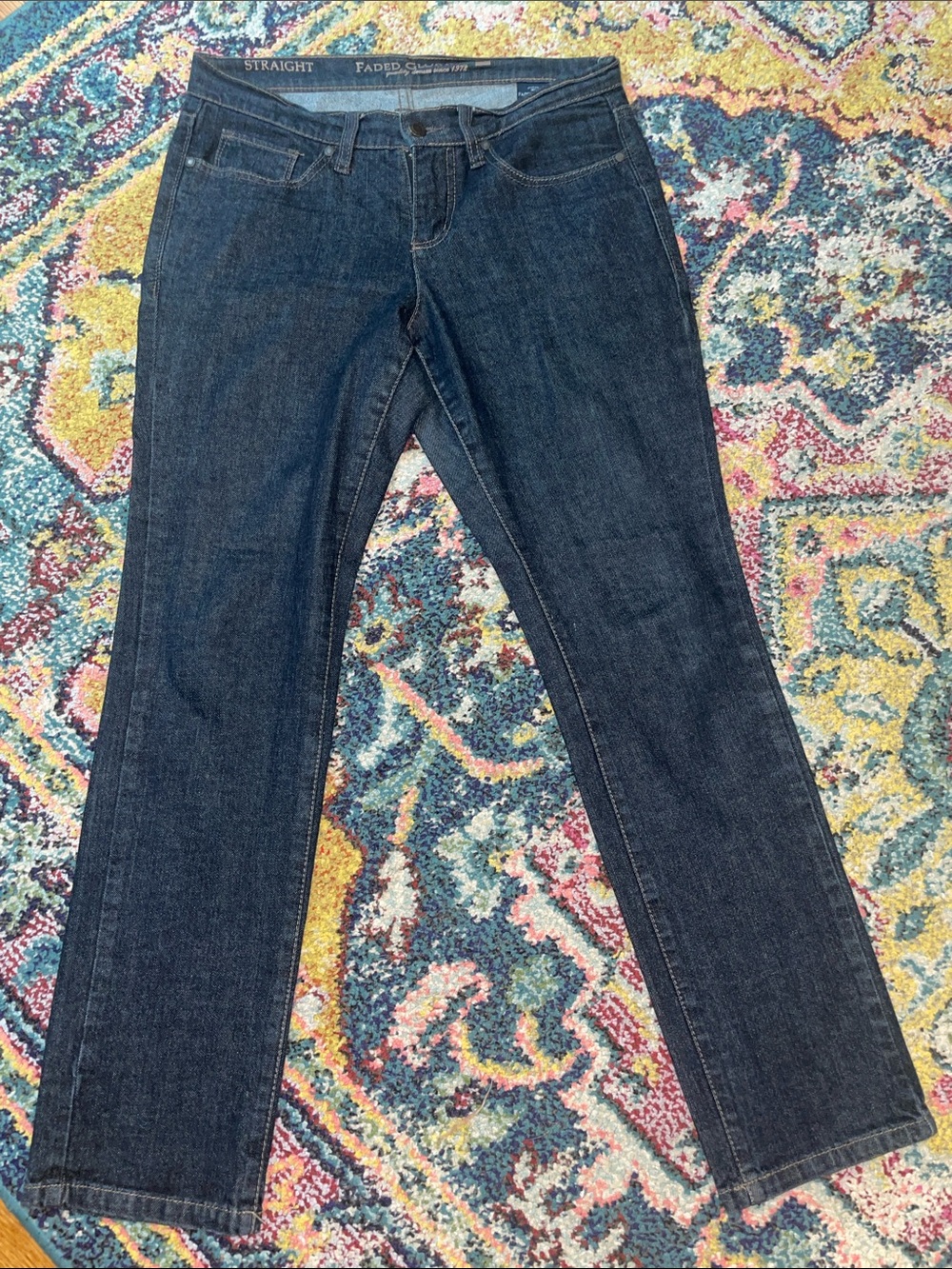 EUC vintage Faded Glory Women Straight-Leg Jeans in Dark Indigo